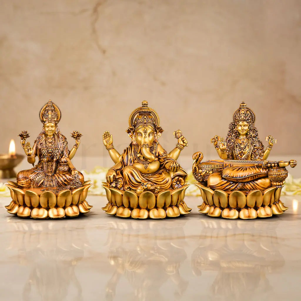 Saraswati Mata Murti