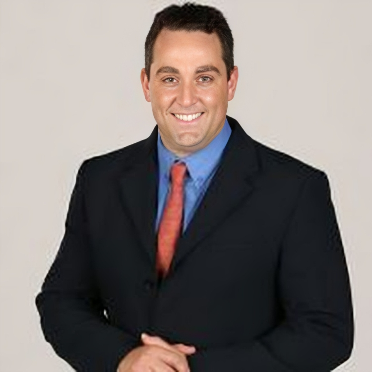 Robert L SirianniJr